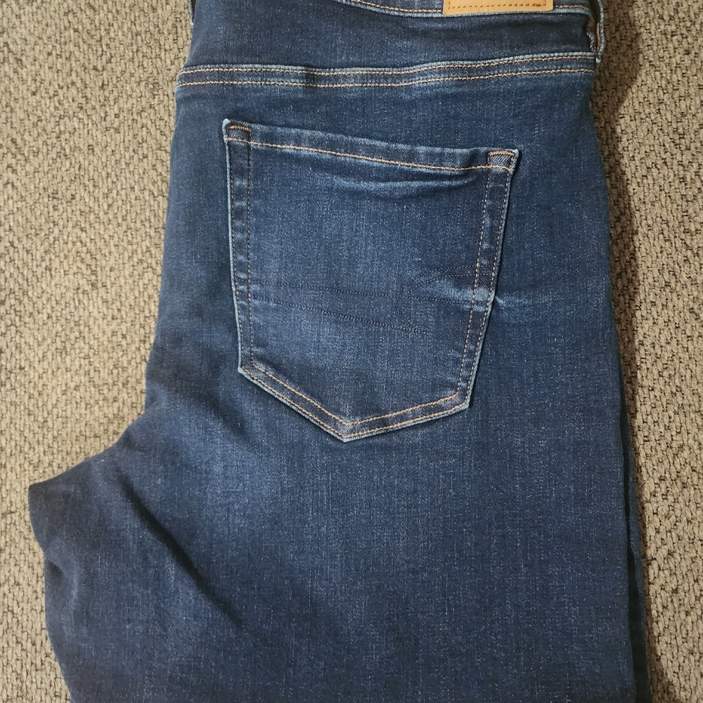 Shorts - Picture 4 of 4